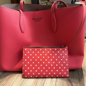 Kate Spade Pink Tote Bag Stylish and Versatile